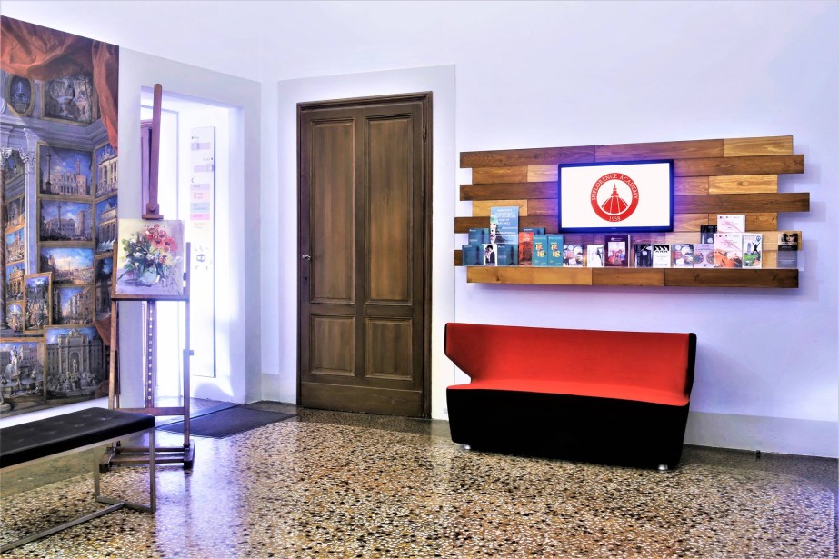 Inflorence Academy Floren�a Florence Firenze